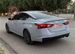 نیسان ئەلتیما